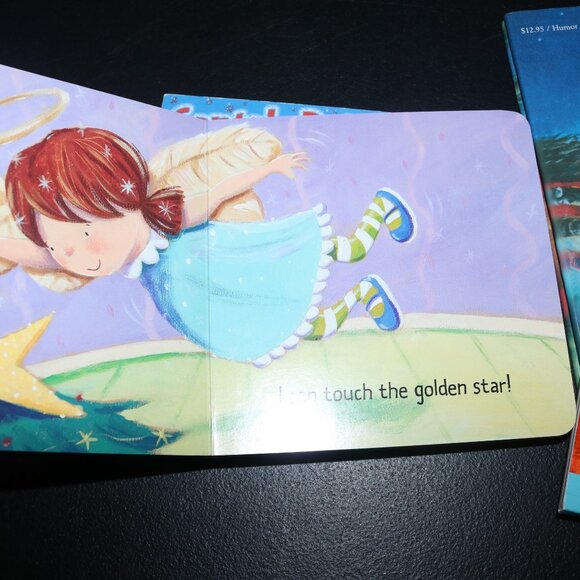 Christmas children's assorted book lot of 5 minion sticker book included - Picture 6 of 7